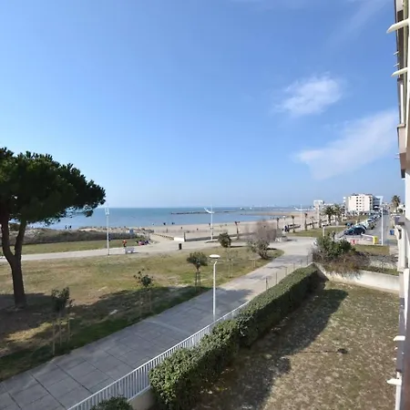 Le Mistral Gagnant Face A La Apartment *